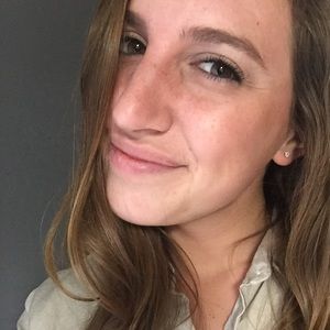 Meet your Posher, Kerri